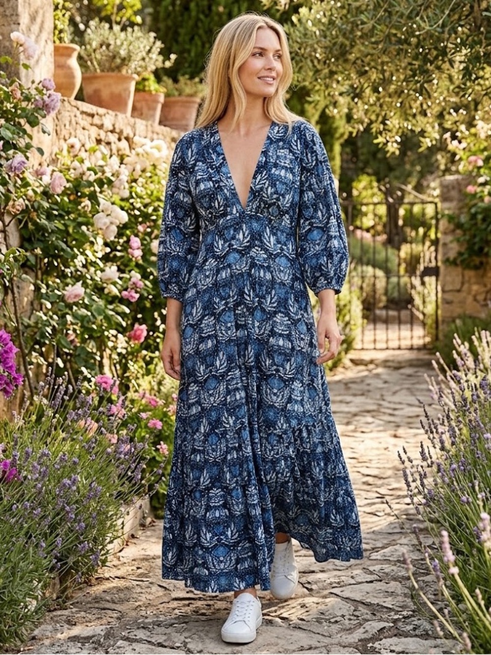 Caroline Constas Dahlia Plunging V-Neck Tiered Maxi Dress in Blue Floral Small